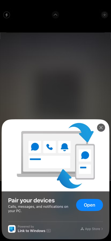 Solicite abrir la aplicación Enlace a Windows después de escanear el código QR.